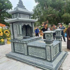 Mộ Hai Mái Đá HMD 07